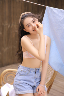 狠婷婷精品无码亚洲中出